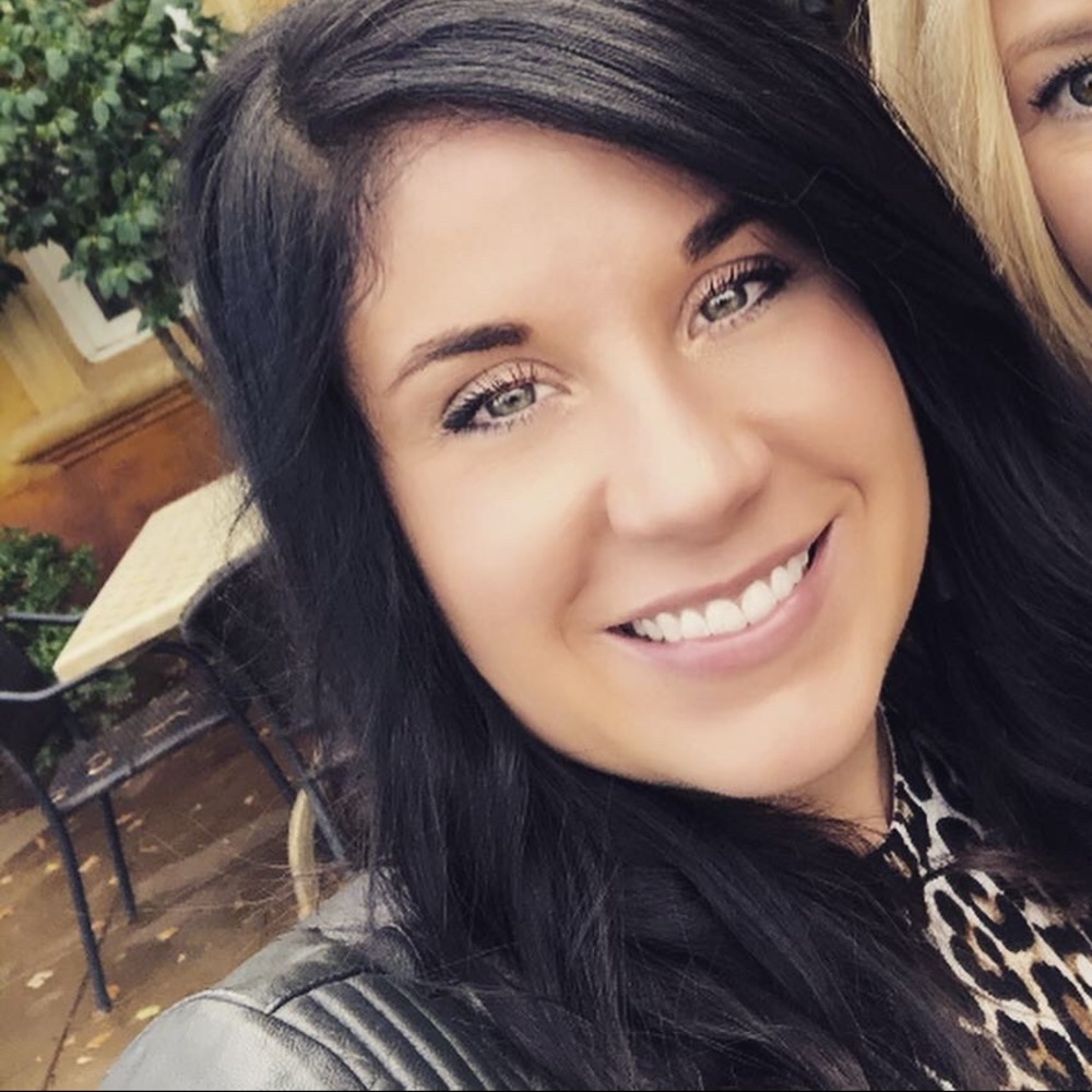 Meet your Posher, Andrea